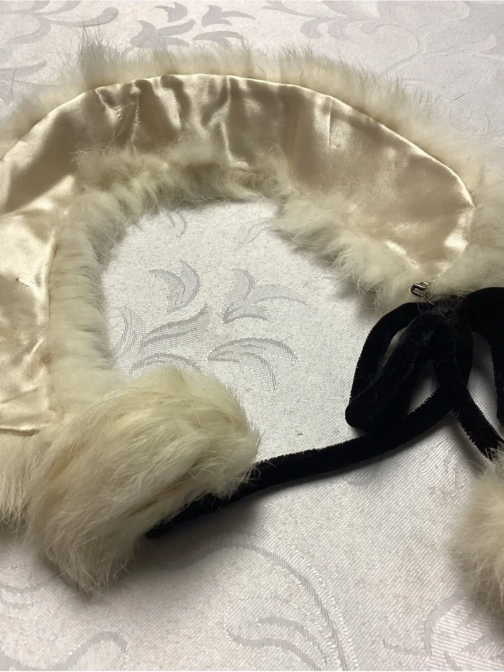 Cream Fur collar. face too 😊😊😊😊with Pom-Pom Accents